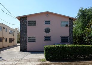 1844 NW 19th St in Miami, FL - Building Photo - Building Photo