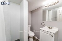 807 Undercliff Dr photo'