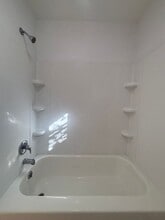 825 S Broadview Dr in Springfield, MO - Building Photo - Building Photo