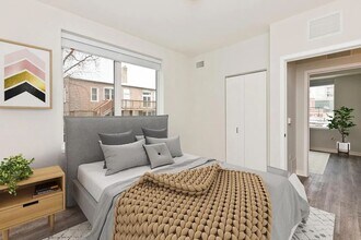 94 Christopher St, Unit 10PH in New York, NY - Building Photo - Building Photo