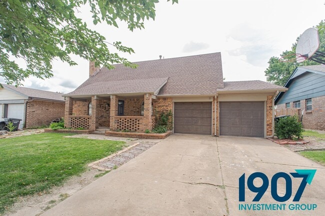 property at 1201 Kings Ct