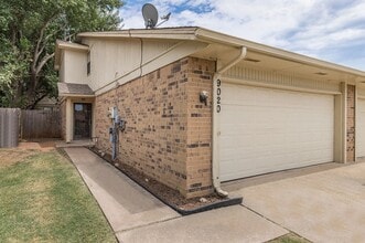 9020-9020 N Rockwell Dr in Oklahoma City, OK - Building Photo - Building Photo