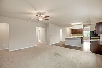 221 Alpha in Kyle, TX - Building Photo - Building Photo