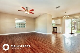 601 Vining St in Plant City, FL - Foto de edificio - Building Photo