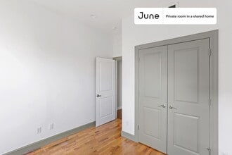 Room in Shared 4 bed/2 bath home in New York, NY - Building Photo - Building Photo