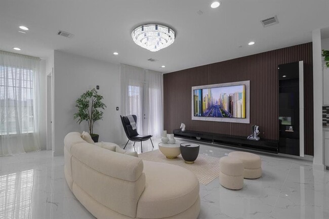 6415 Bowling Green St in Houston, TX - Building Photo - Building Photo