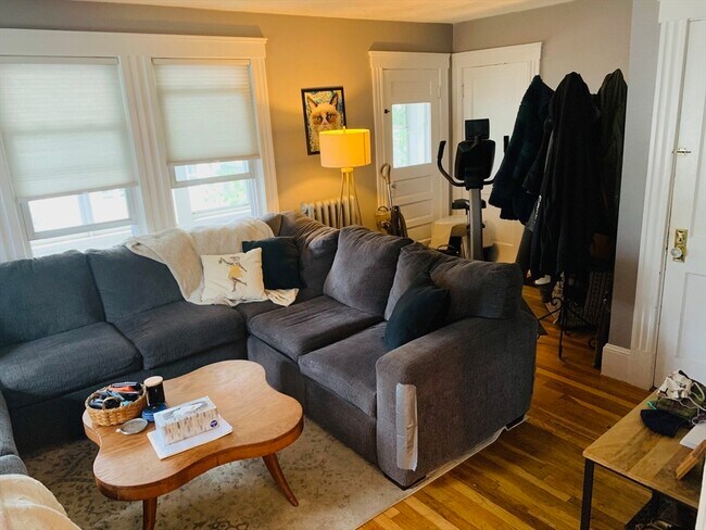 34 Morton St in Watertown, MA - Building Photo - Building Photo