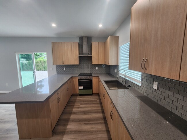 property at 15524 Tupper St