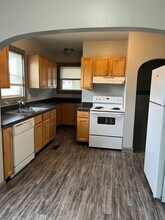 1425 E Walnut St in Evansville, IN - Building Photo - Building Photo