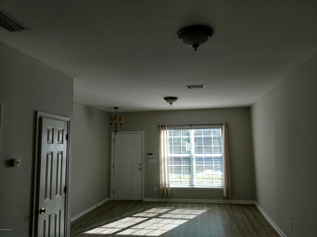3510 Twisted Tree Ln in Jacksonville, FL - Building Photo - Building Photo