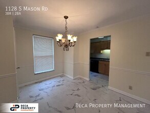 1128 S Mason Rd in St. Louis, MO - Building Photo - Building Photo