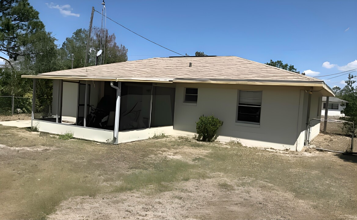 344 Flamingo St in Lake Placid, FL - Foto de edificio