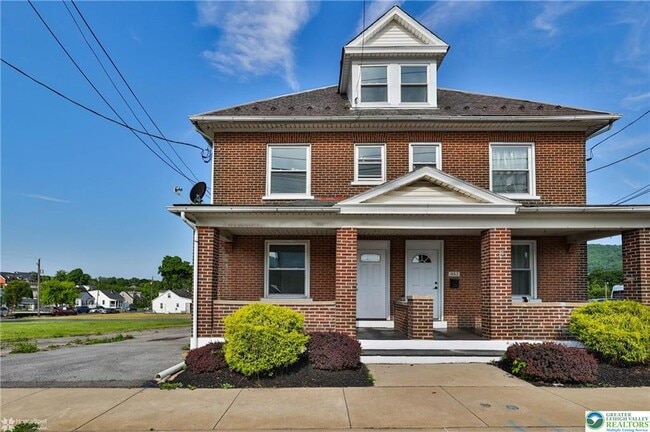 property at 1660 Main St