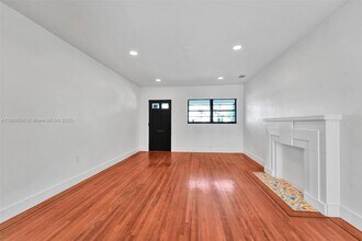 9173 Byron Ave in Surfside, FL - Building Photo - Building Photo