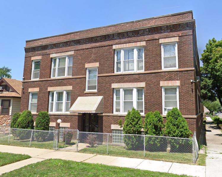 302 W 112th St in Chicago, IL - Building Photo