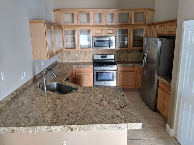 10188 Birch Bluff Ln in Las Vegas, NV - Building Photo - Building Photo