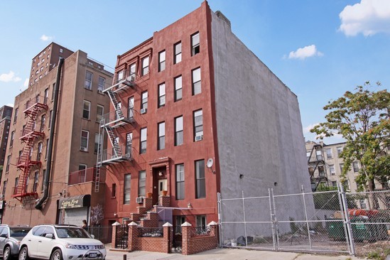 155 E 108th St in New York, NY - Building Photo