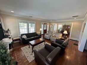 379 Whitlock Ave SW in Marietta, GA - Building Photo - Building Photo