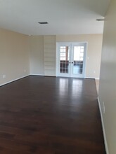 9801 Bayside Ct in Spring Hill, FL - Building Photo - Building Photo