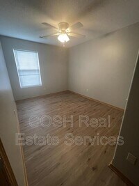 1069 E Karla Ave photo'