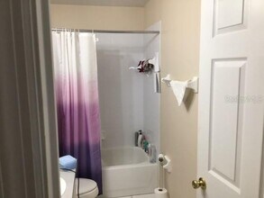 2423 Ruddenstone Way in Kissimmee, FL - Building Photo - Building Photo