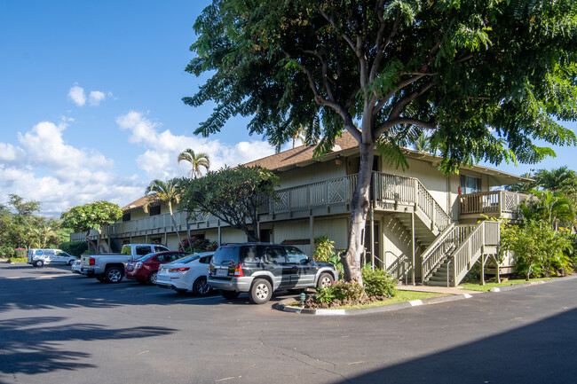 Kihei Bay Surf in Kihei, HI - Building Photo - Building Photo