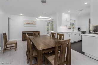 1309 Westlake Blvd in Naples, FL - Building Photo - Building Photo