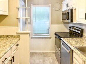 3238 Krem Ave in St. Ann, MO - Building Photo - Building Photo