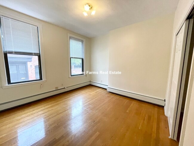 38 Bradford St, Unit 1