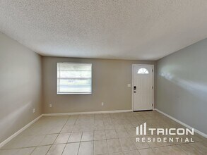2846 Tanglewood Blvd in Orange Park, FL - Building Photo - Building Photo