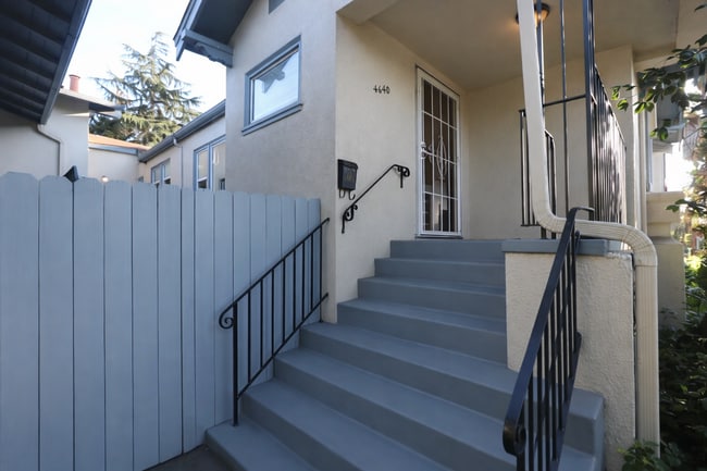 4640 Park Blvd in Oakland, CA - Building Photo - Building Photo