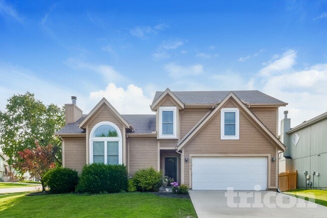 property at 16033 S Ocheltree St