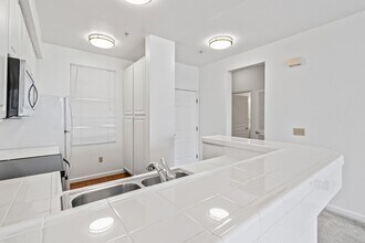 1 Crescent Way in San Francisco, CA - Building Photo - Building Photo