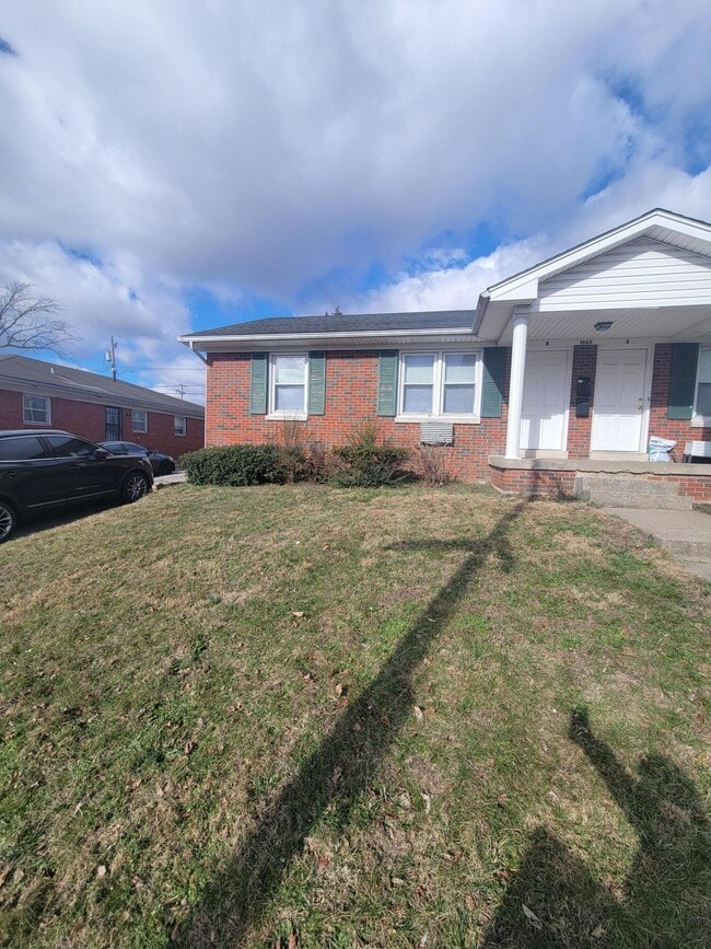 property at 1969 Fair Oaks Dr