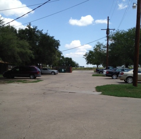 Cougarland Apartments in Rosebud, TX - Building Photo - Building Photo