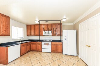 52305 Avenida Carranza in La Quinta, CA - Building Photo - Building Photo
