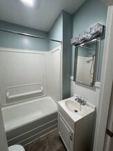 2127 Wells St in Enumclaw, WA - Building Photo - Building Photo