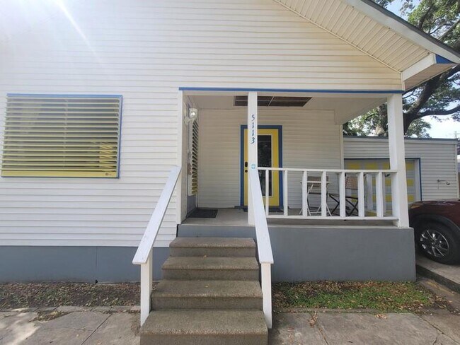 5113 Avenue R 1/2 in Galveston, TX - Building Photo - Building Photo