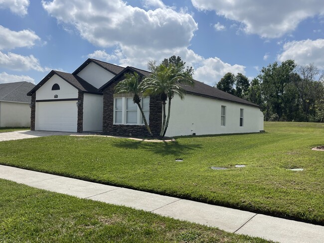 2433 Marcasite Loop in Kissimmee, FL - Building Photo - Building Photo