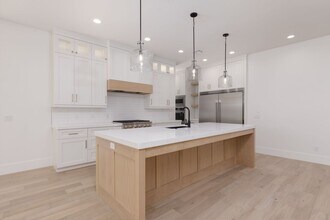 5220 W 2040 S in Hurricane, UT - Building Photo - Building Photo