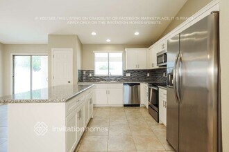 13693 W Cottonwood St in Surprise, AZ - Building Photo - Building Photo