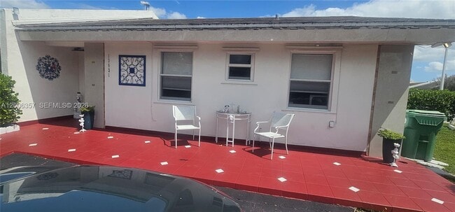 13931 SW 49th Cir Terrace in Miami, FL - Building Photo - Building Photo