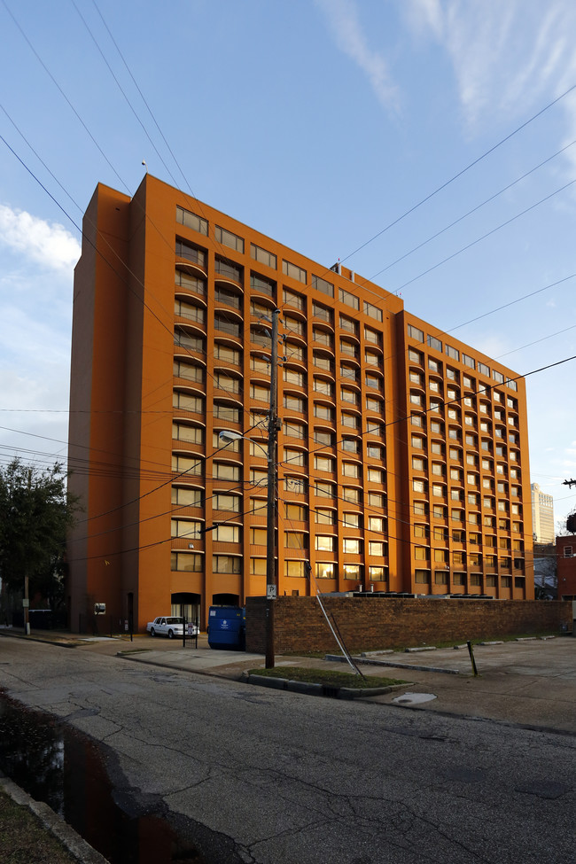 Cathedral Place Apartments in Mobile, AL - Building Photo - Building Photo