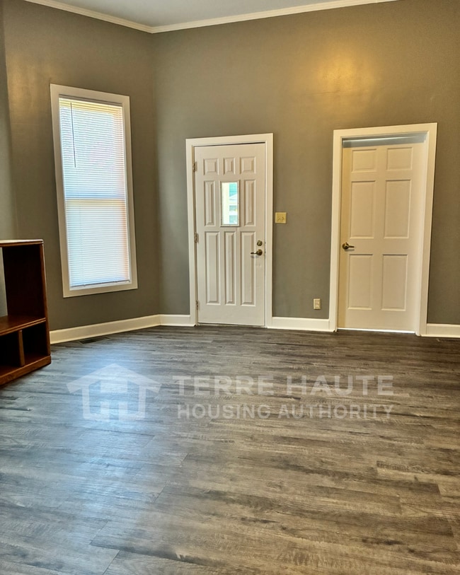 59 S 15th St in Terre Haute, IN - Foto de edificio - Building Photo