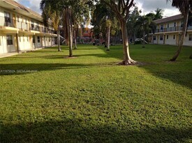 4160 NW 21st St in Lauderhill, FL - Building Photo