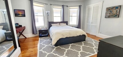 66 Chestnut St, Unit 3 in Brookline, MA - Building Photo - Building Photo