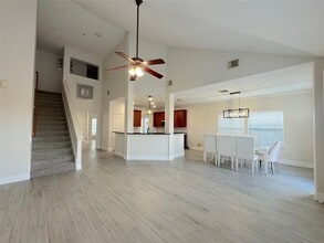 8926 Heron Nest Dr in Houston, TX - Building Photo - Building Photo