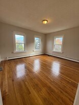 36 Orange St in Westfield, MA - Building Photo