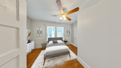 737 Parker St, Unit 3 in Boston, MA - Foto de edificio - Building Photo