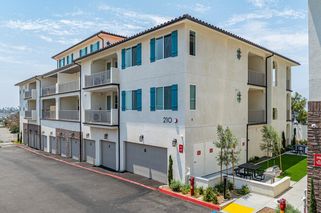 The Commodore Apartments